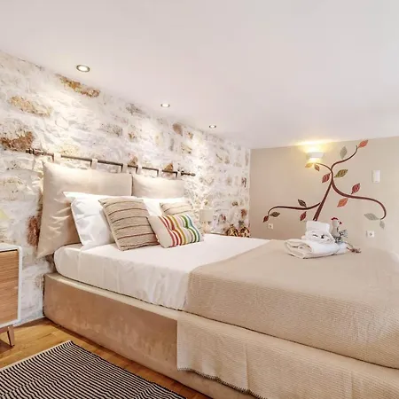 Apartment Mouragia Loft - Waterfront Old Corfu Town *
