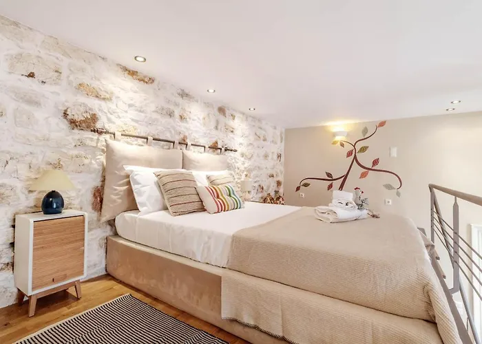 アパート Mouragia Loft - Waterfront Old Corfu Town *