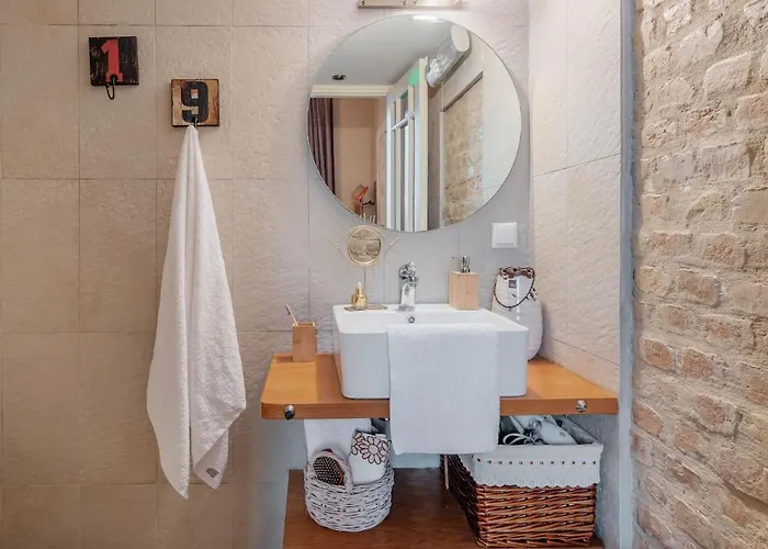 アパート Mouragia Loft - Waterfront Old Corfu Town *