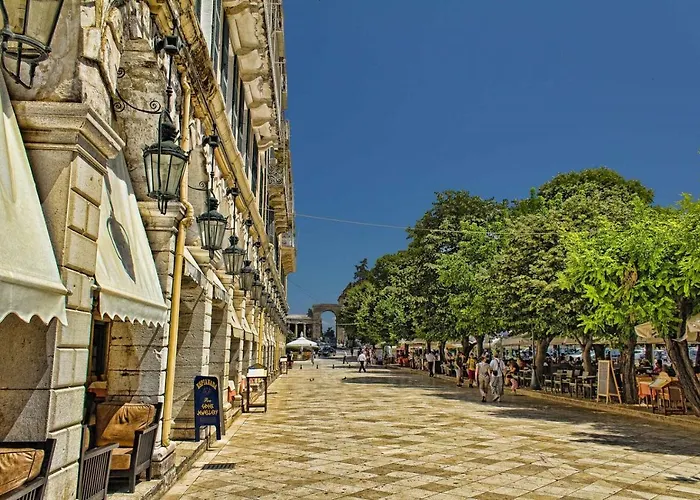 アパート Mouragia Loft - Waterfront Old Corfu Town *